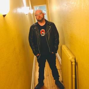 Meet your Posher, Thomas